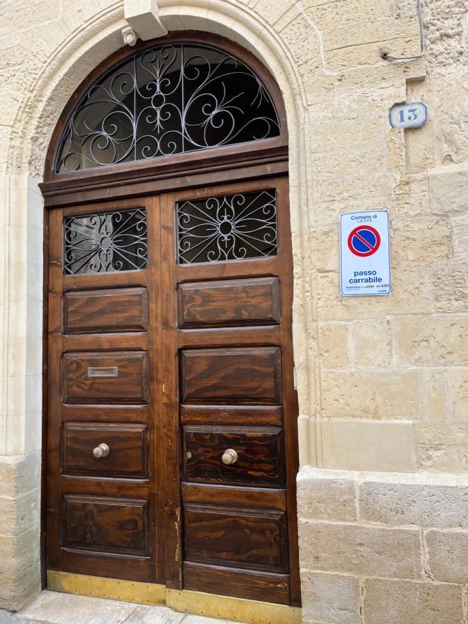 Casa Vacanze B&B Regina Maria Lecce Bagian luar foto