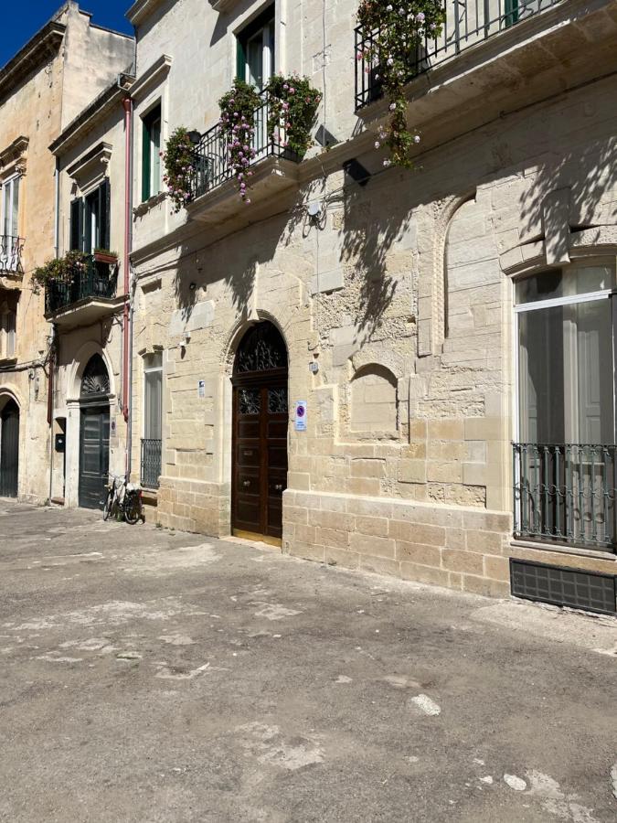 Casa Vacanze B&B Regina Maria Lecce Bagian luar foto