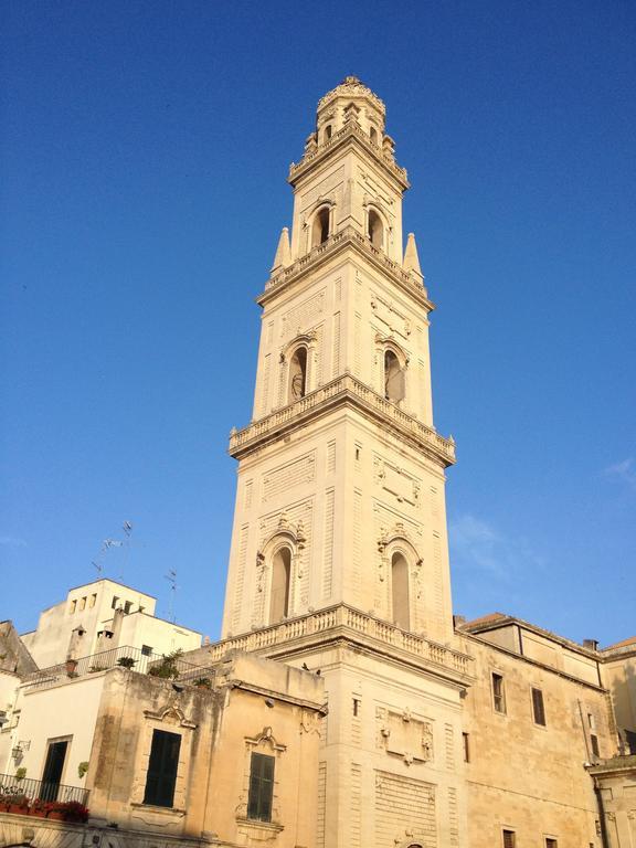 Casa Vacanze B&B Regina Maria Lecce Bagian luar foto